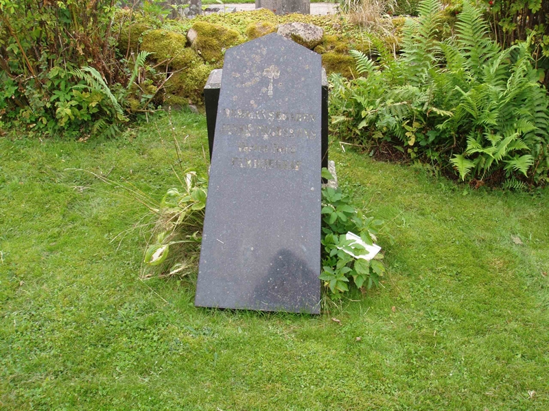 Grave number: HJ  1519, 1520