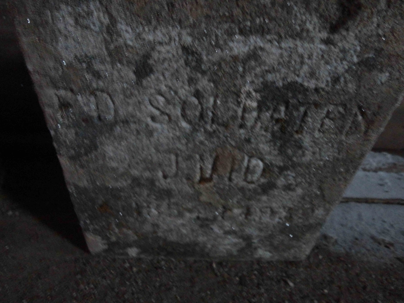 Grave number: 1 DA   654