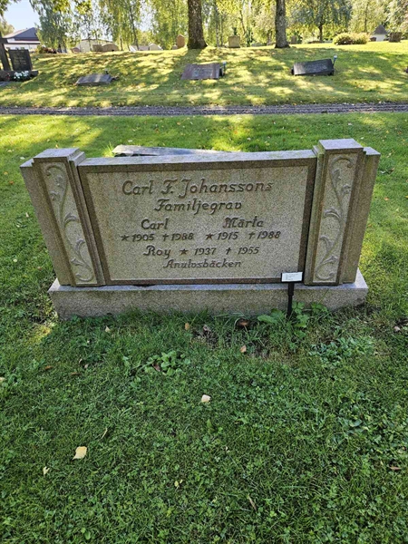 Grave number: Fr 7   315-317