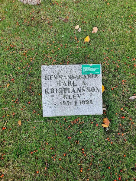 Grave number: KG 09   817