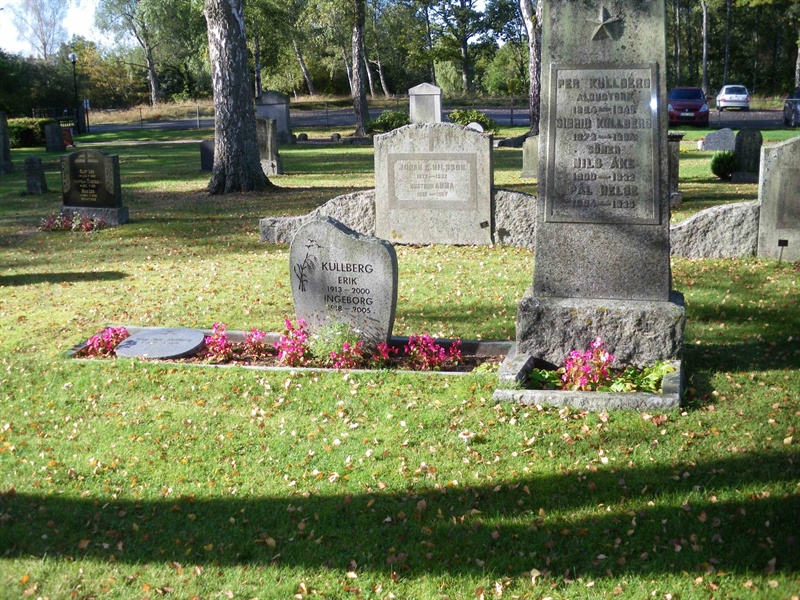 Grave number: SB 16     7