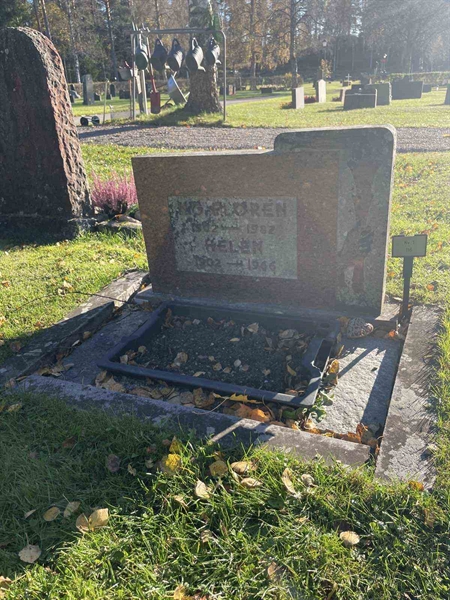 Grave number: R 1   116