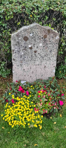 Grave number: M F  126, 127