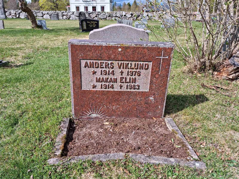 Grave number: 2 E    39