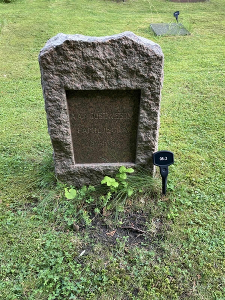 Grave number: 1 08     2