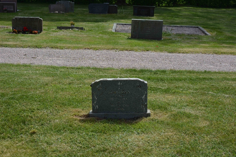 Grave number: G2 4     7