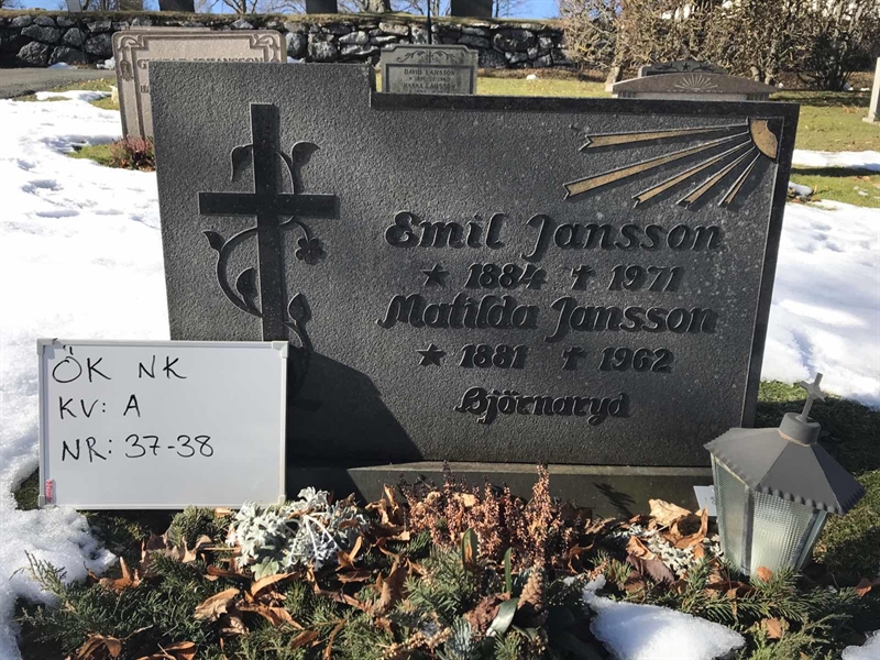 Grave number: Ö NK A    37, 38