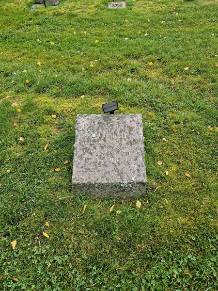 Grave number: 2 KV.4    22