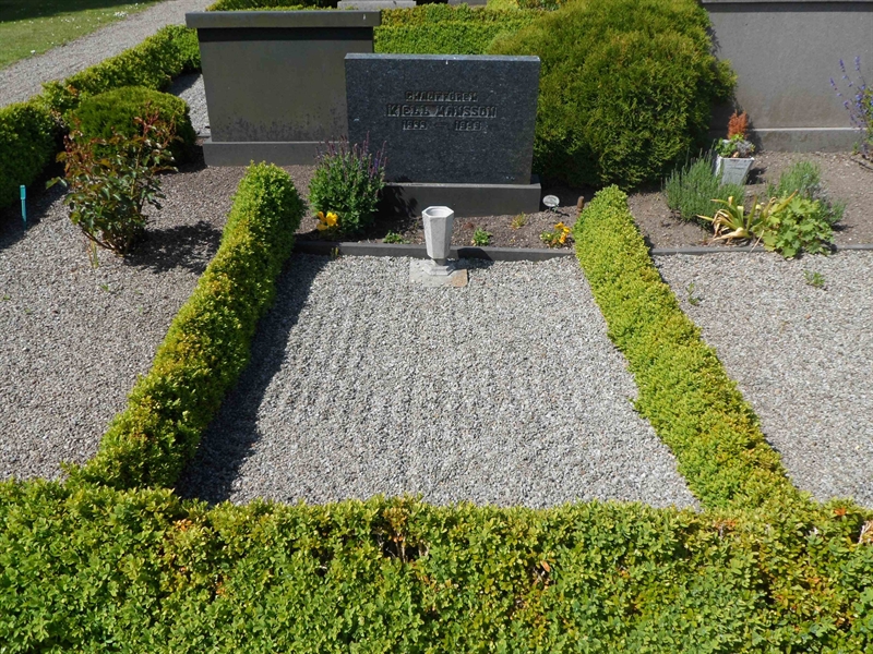 Grave number: ÖV H    92