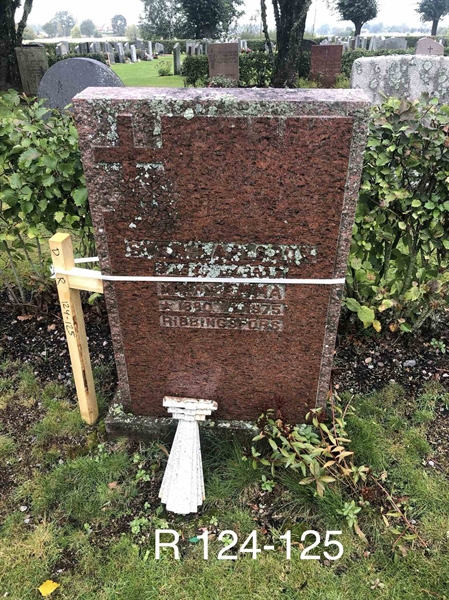 Grave number: AK R   124, 125