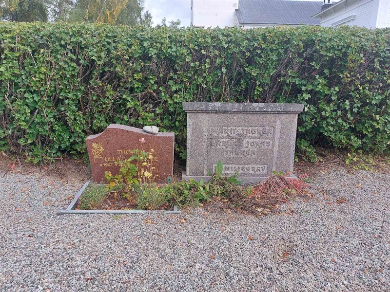 Grave number: K F    21