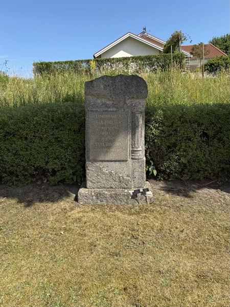 Grave number: BR E    69