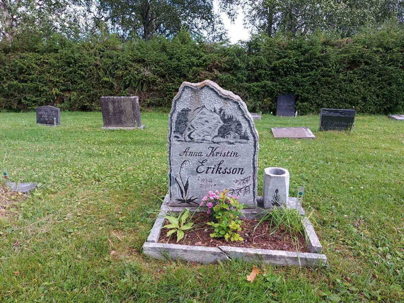 Grave number: SK 3    52, 53