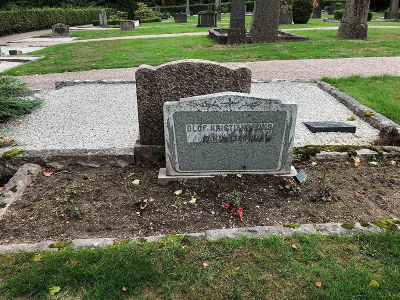 Grave number: RK F    29, 30