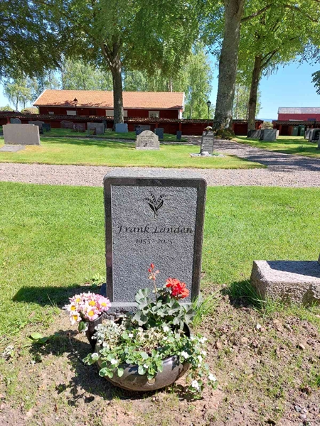 Grave number: BG 7   13, 14, 15, 16