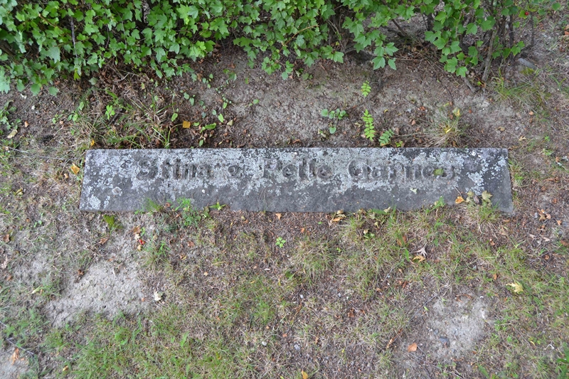 Grave number: 2 C   184