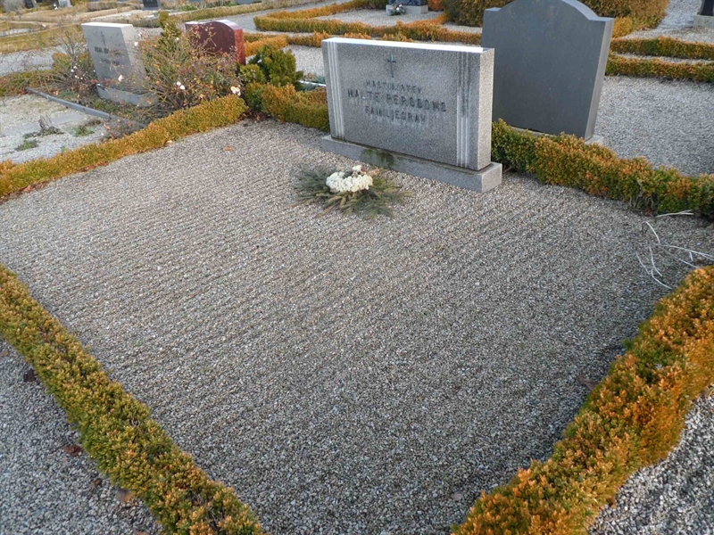 Grave number: 2 01  1279