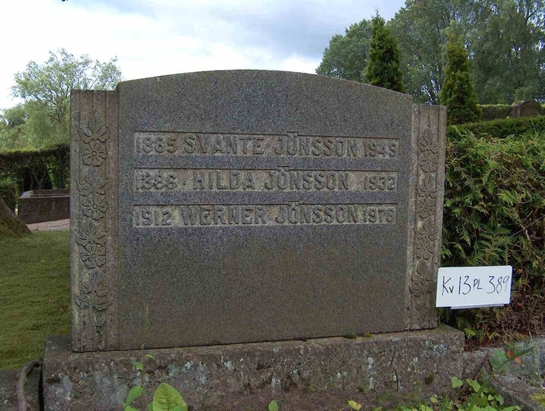 Grave number: HÖB 13   389