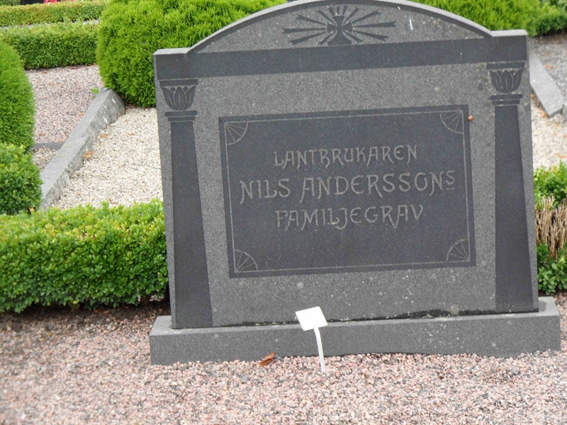 Grave number: VK D     2