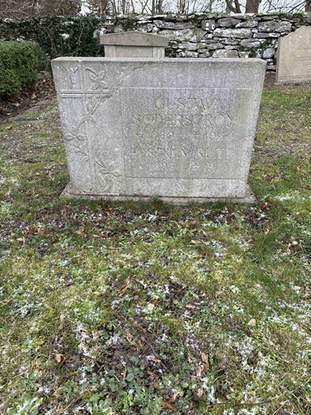 Grave number: LE 73