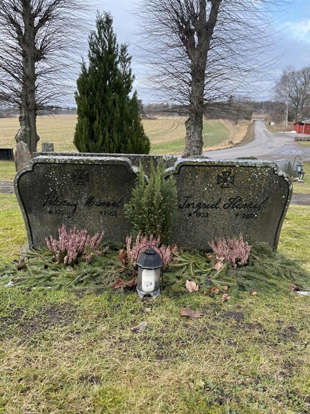 Grave number: HA C    19, 20