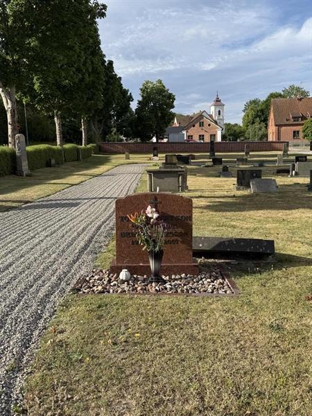 Grave number: BR E    64