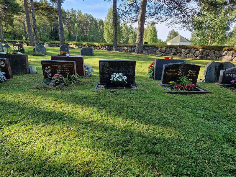 Grave number: 4 N A 305