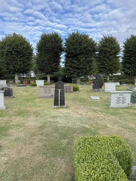 Grave number: ON C   299, 300
