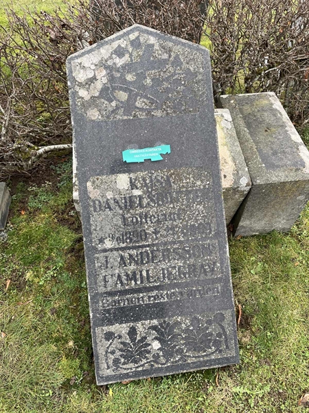 Hautatunnus: Vårv Kv3 215+216