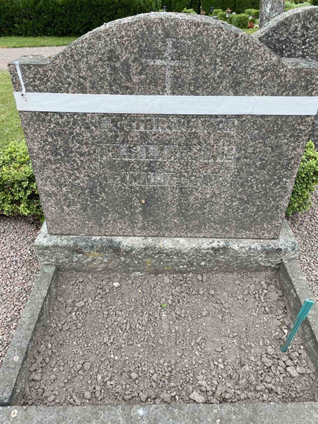 Grave number: EK F 3    71