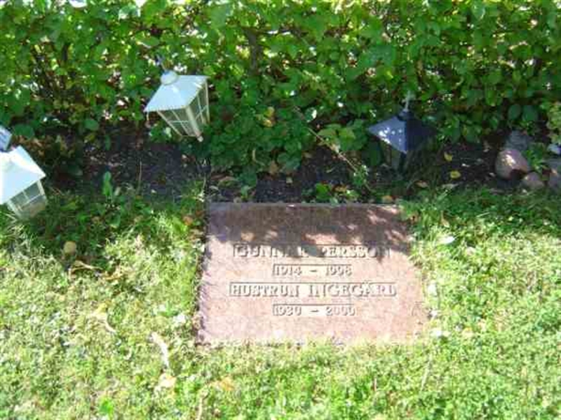 Grave number: FLÄ URNL    89