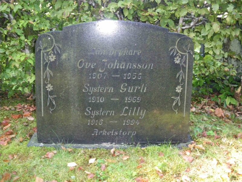 Grave number: SB 19     4