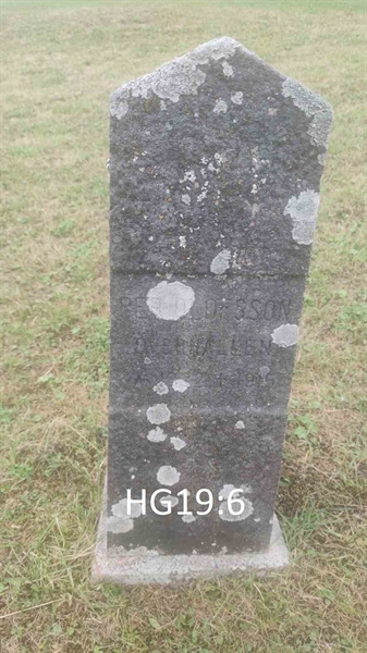 Grave number: HG 19     6
