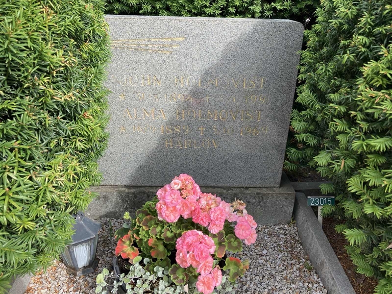 Hautatunnus: NÅ 23 27, 28