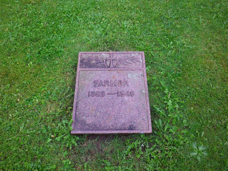 Grave number: LO D    17