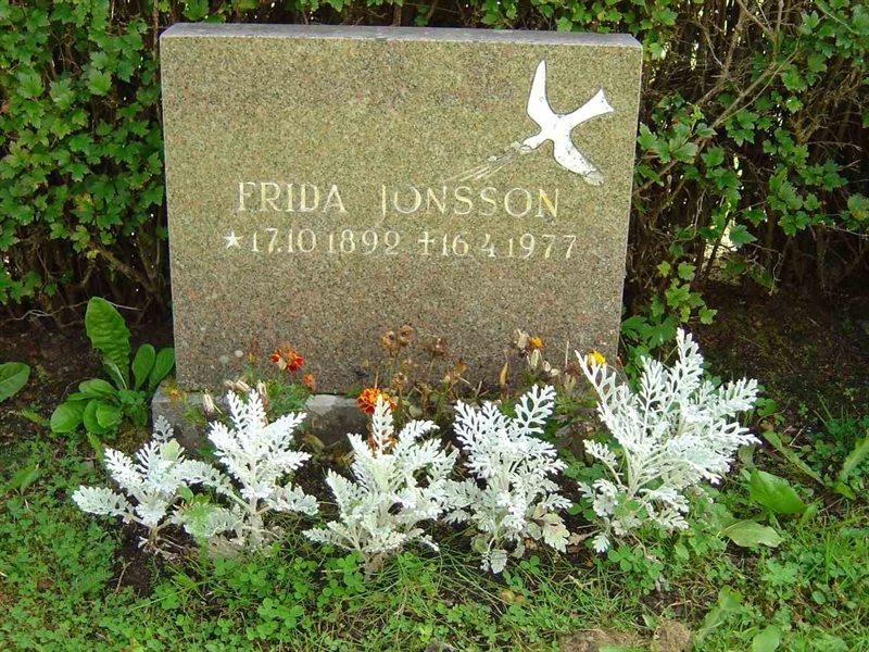 Grave number: A F  327