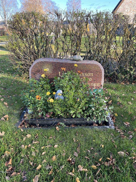 Gravnummer: 3084 J    77-78