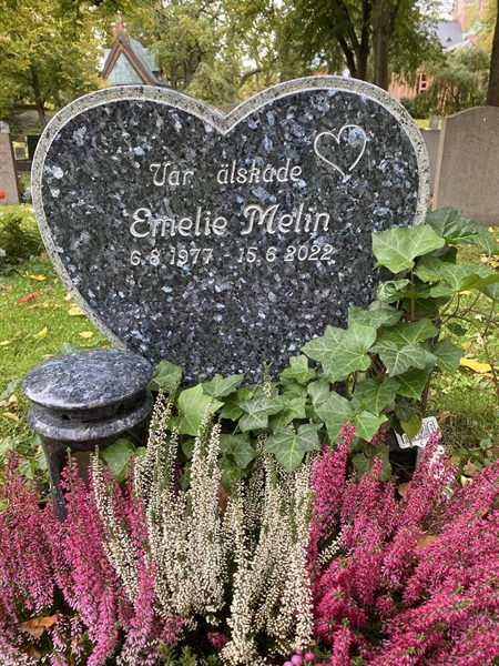 Hautatunnus: 1 H   126