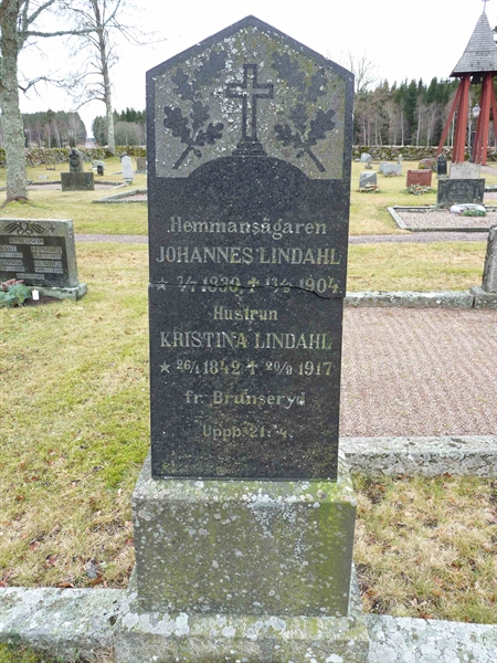 Grave number: SG 4   47