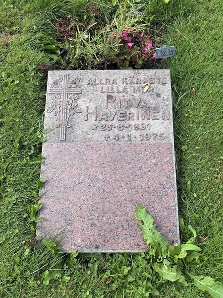 Grave number: 1 T   219