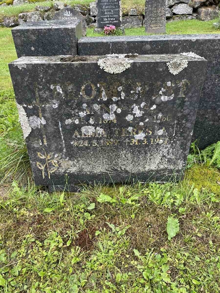 Grave number: N 4 4   644