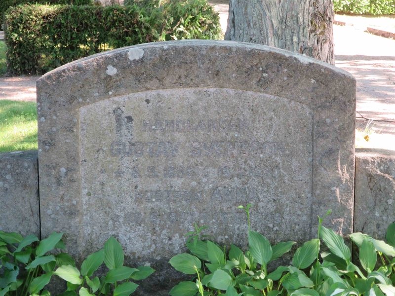 Grave number: HÖB 12   378