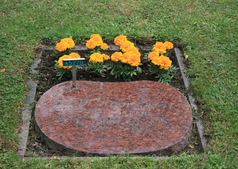 Grave number: Ö 45   279