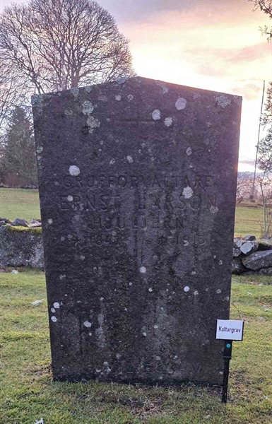 Hautatunnus: 3 1    22