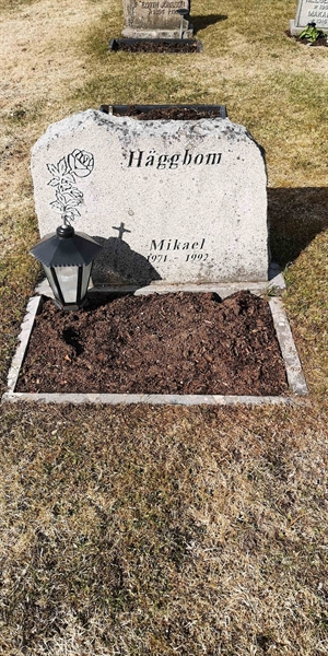 Grave number: 1 URN1    15