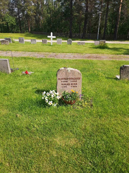 Hautatunnus: NK 03    28