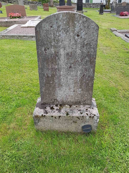 Grave number: 06 60770