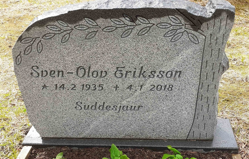 Grave number: 3 02     9