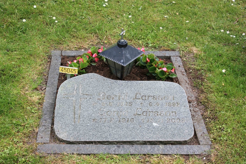 Grave number: Ö 45    45