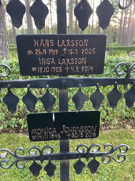 Grave number: 1 KV12   212